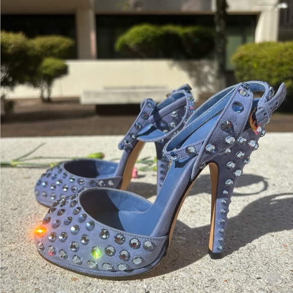 Gucci Swarovski Rhinestone Crystal Stiletto Heels Sandals Sz IT 35 - Picture 3 of 11
